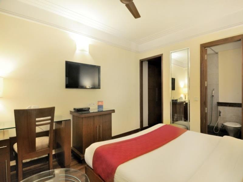 The Bmk Hotel Yeni Delhi Dış mekan fotoğraf